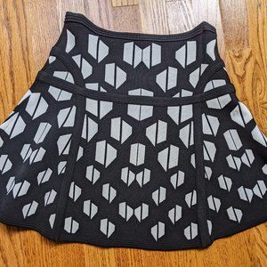 Price drop! Diane von Furstenberg Black and White Skirt, Small